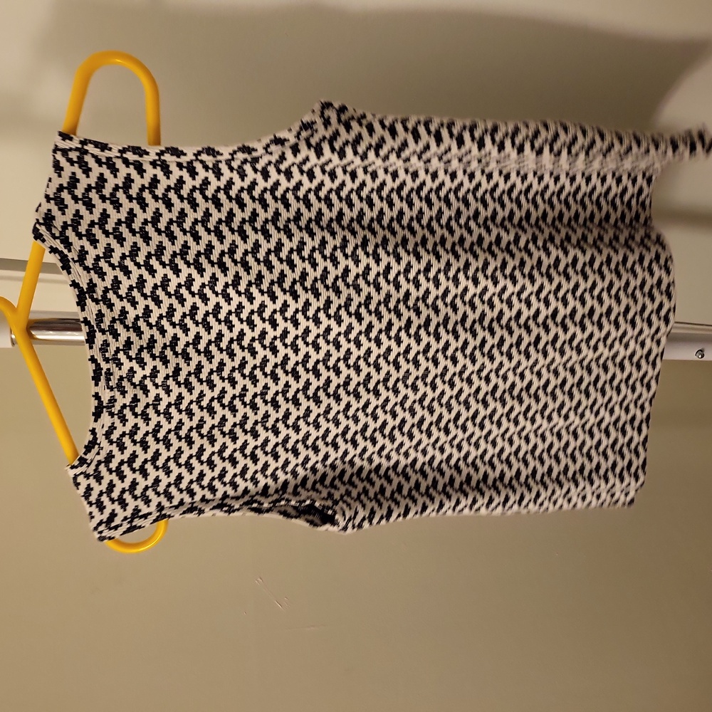Navy Geometric Tank - Picture 3 of 4